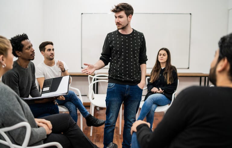 Participer à des clubs techniques : pourquoi c’est utile dès la première année